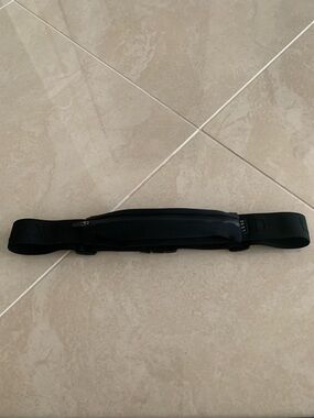 Black Slim Waist Belt Pouch for Women - Lightweight Hands-Free Carry